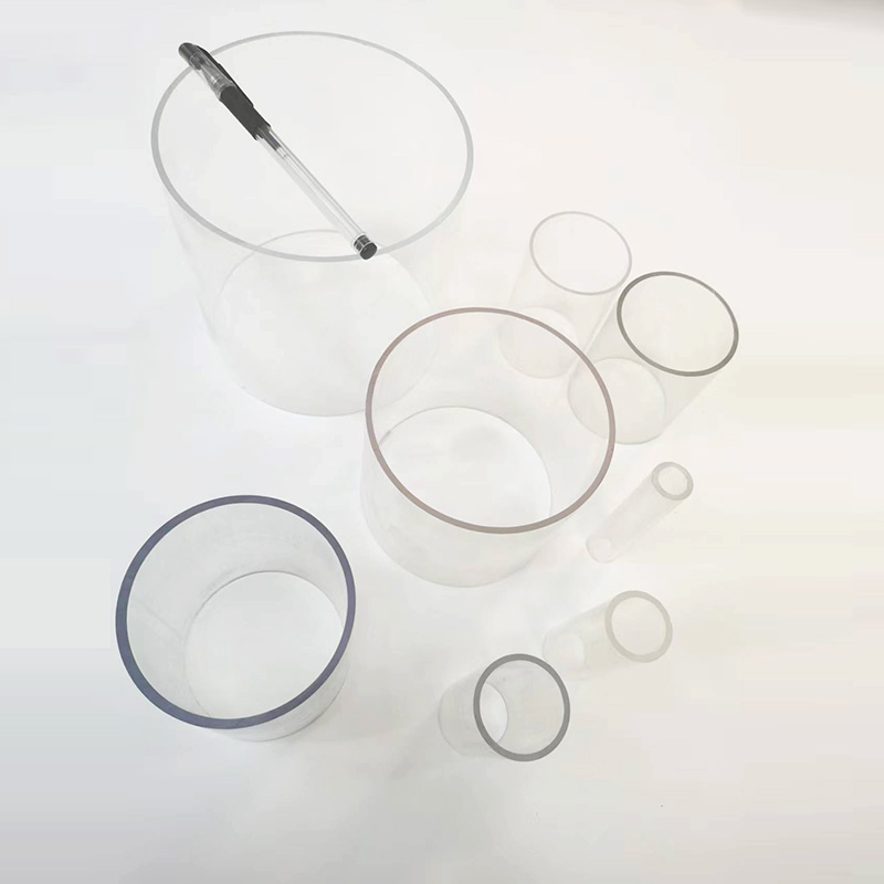 Applications Polycarbonate Tubes in Linearibus lucendi